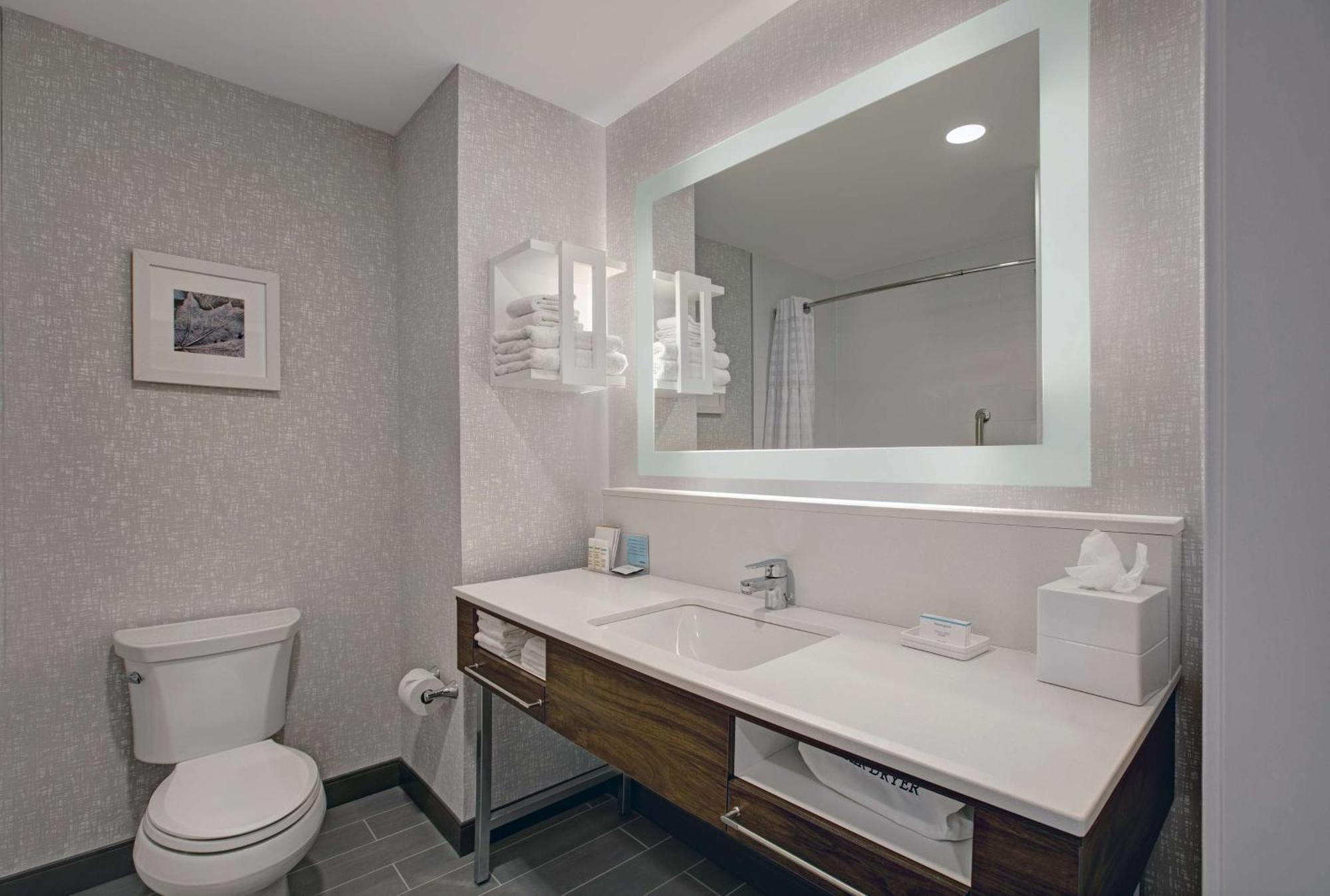Hampton Inn & Suites By Hilton Waterloo St. Jacobs Екстер'єр фото