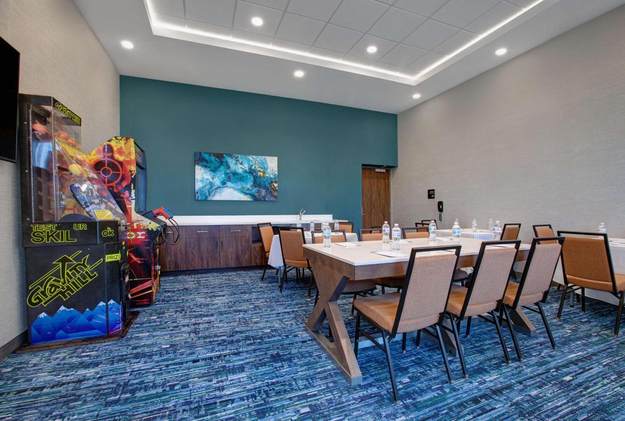 Hampton Inn & Suites By Hilton Waterloo St. Jacobs Екстер'єр фото